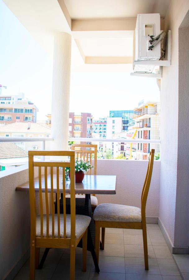 Apartment Vila Simona *
